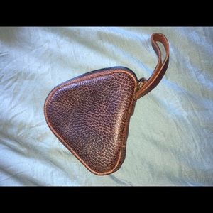 Small leather case or coin purse